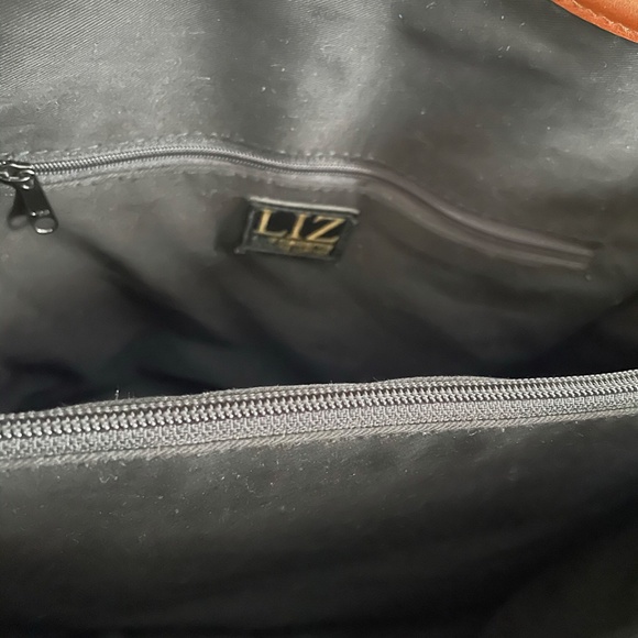 Liz Claiborne Ladies leather bag - Picture 2 of 4